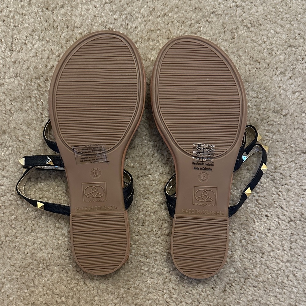 Everglades Mimi Black and Gold Studded Sandals - Picture 3 of 4